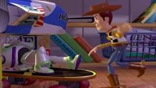 Toy story - Look an alien at 00:00 — BUZZ