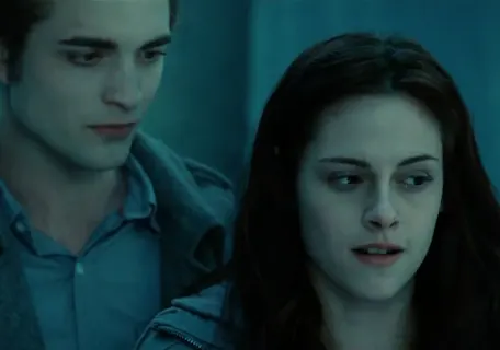 Twilight — I Know What You Are at 00:56 — BELLA